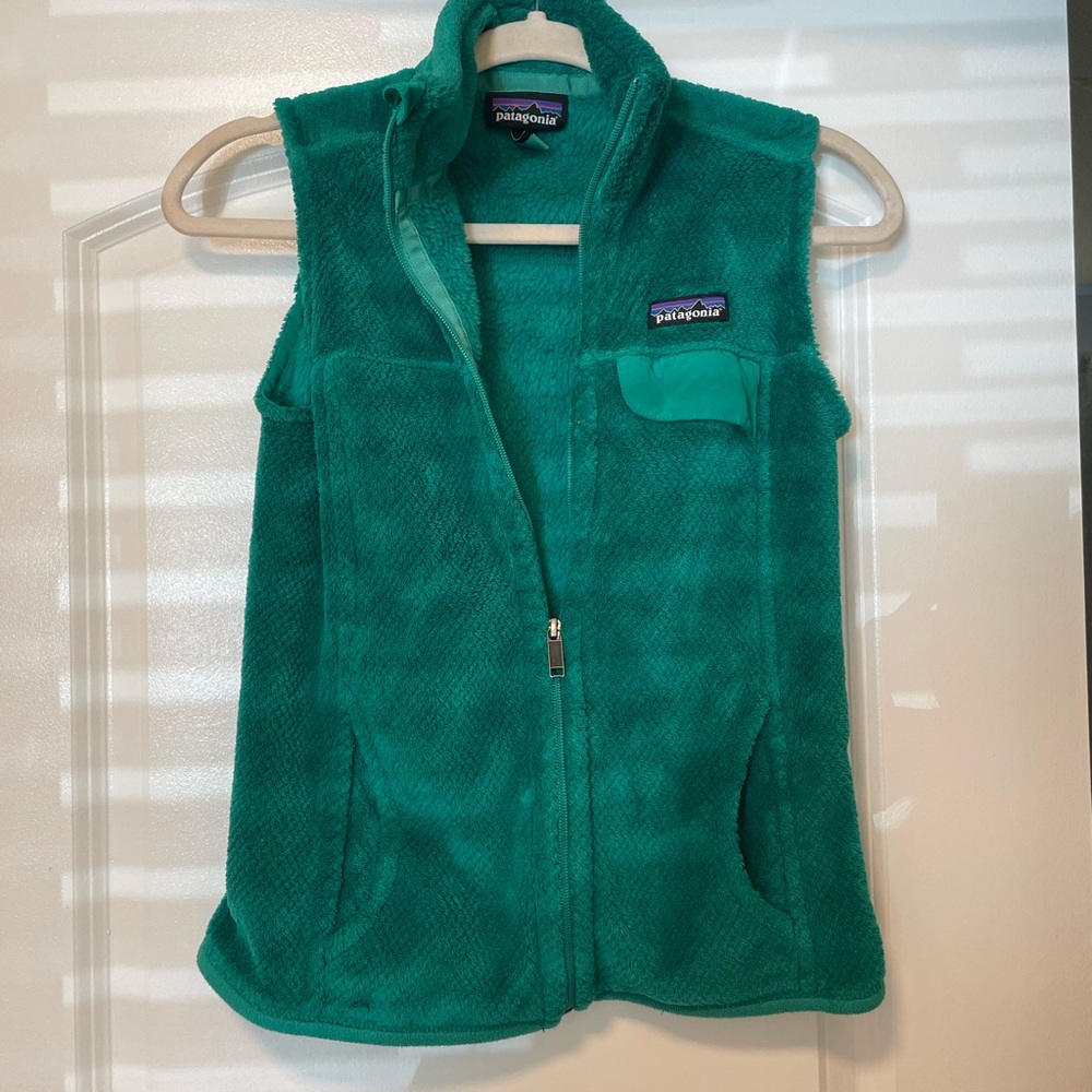 Patagonia fleece green vest